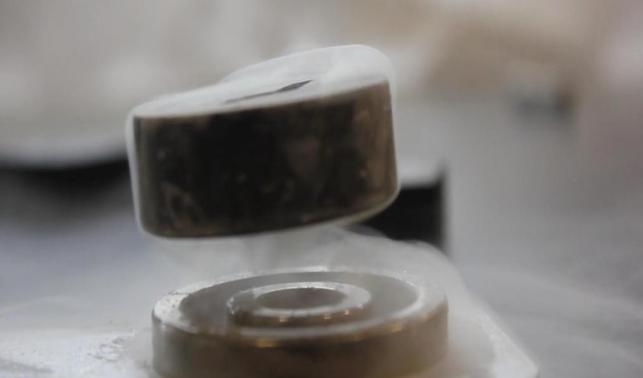 攻堅克難 潛心鉆研——“人民科學(xué)家”國家榮譽(yù)稱號獲得者趙忠賢